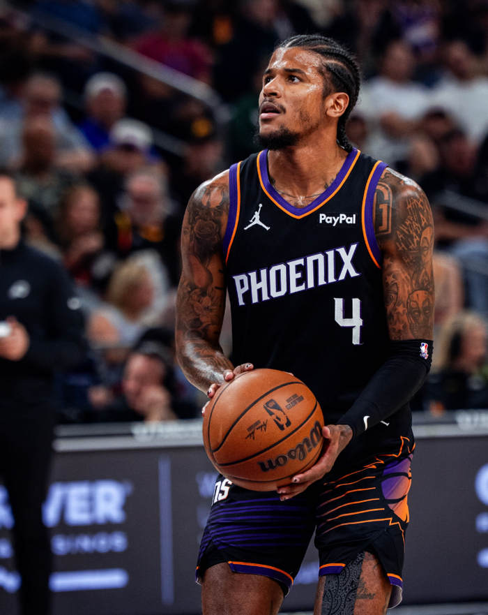 湖人九连胜延续联盟第二长纪录 火箭绝杀稳居西