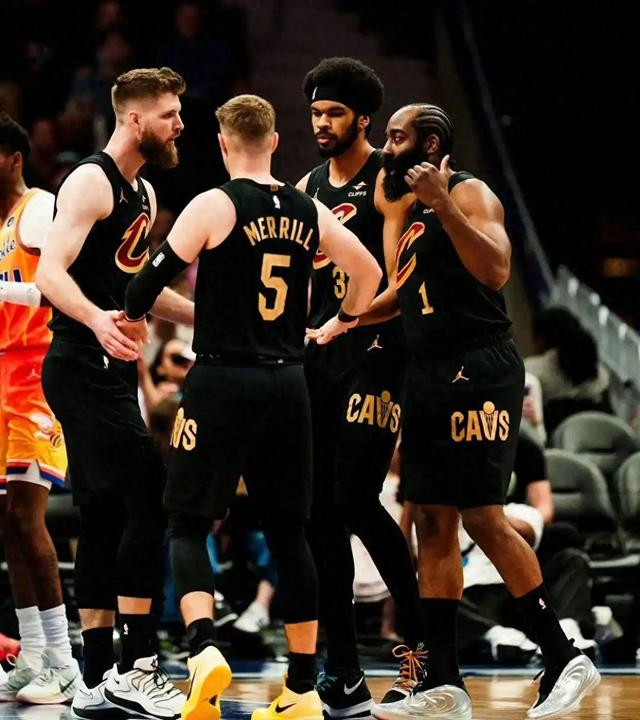 阿伦防守主导骑士季后赛突围，哈登搭档助力战